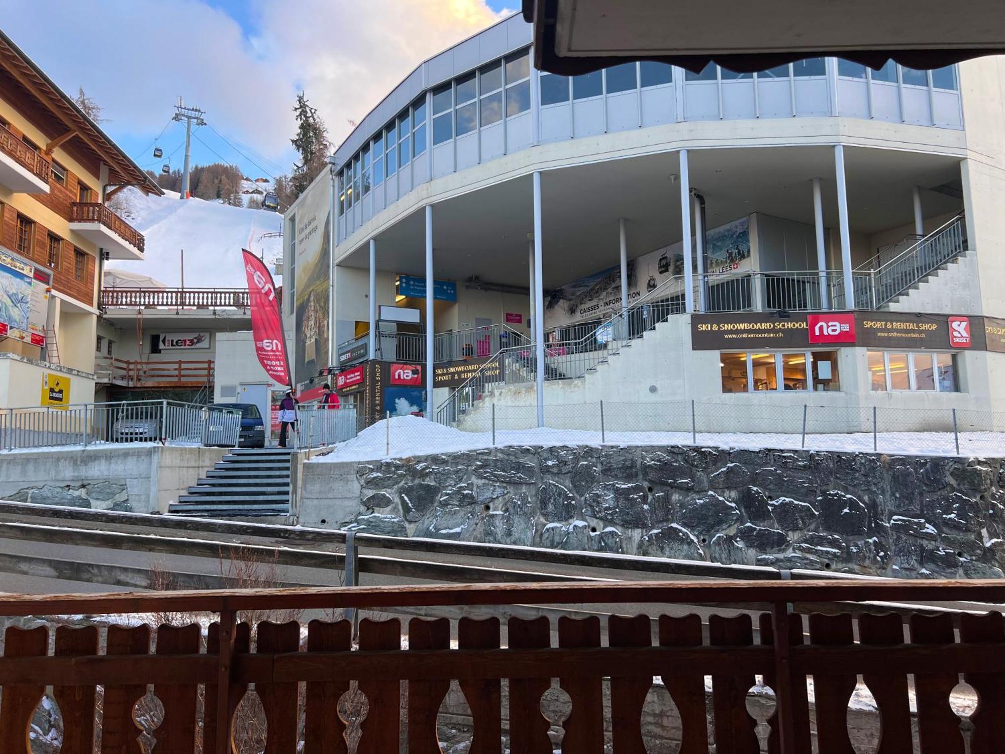 Hotel Chalet Royal Вейзоназ Екстериор снимка