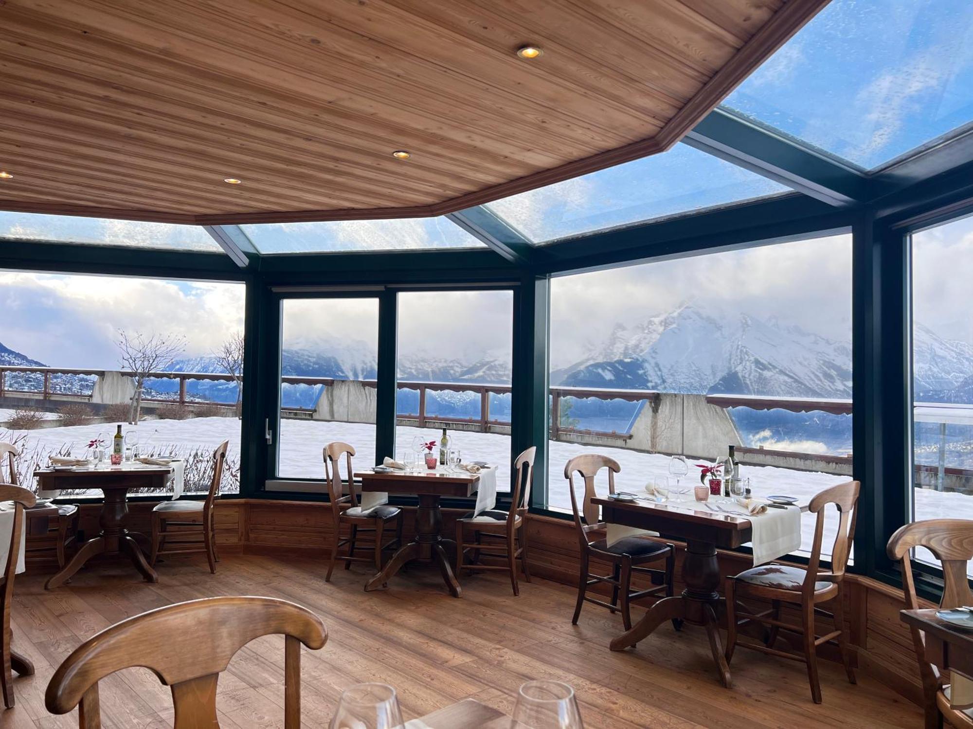 Hotel Chalet Royal Вейзоназ Екстериор снимка