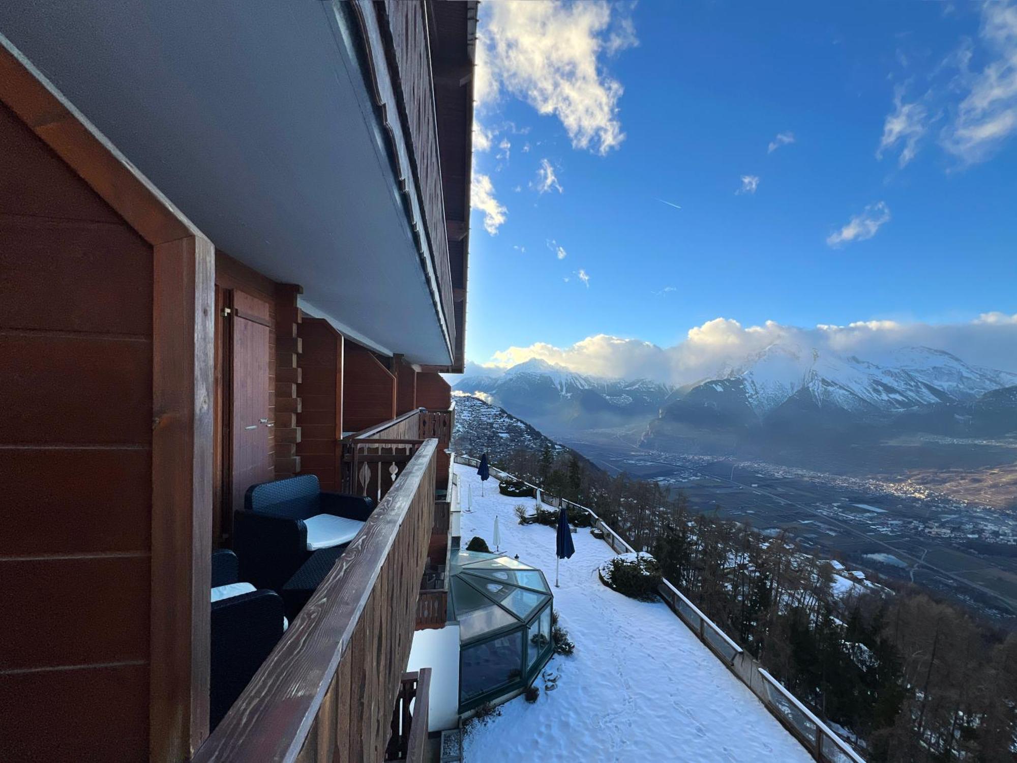 Hotel Chalet Royal Вейзоназ Екстериор снимка