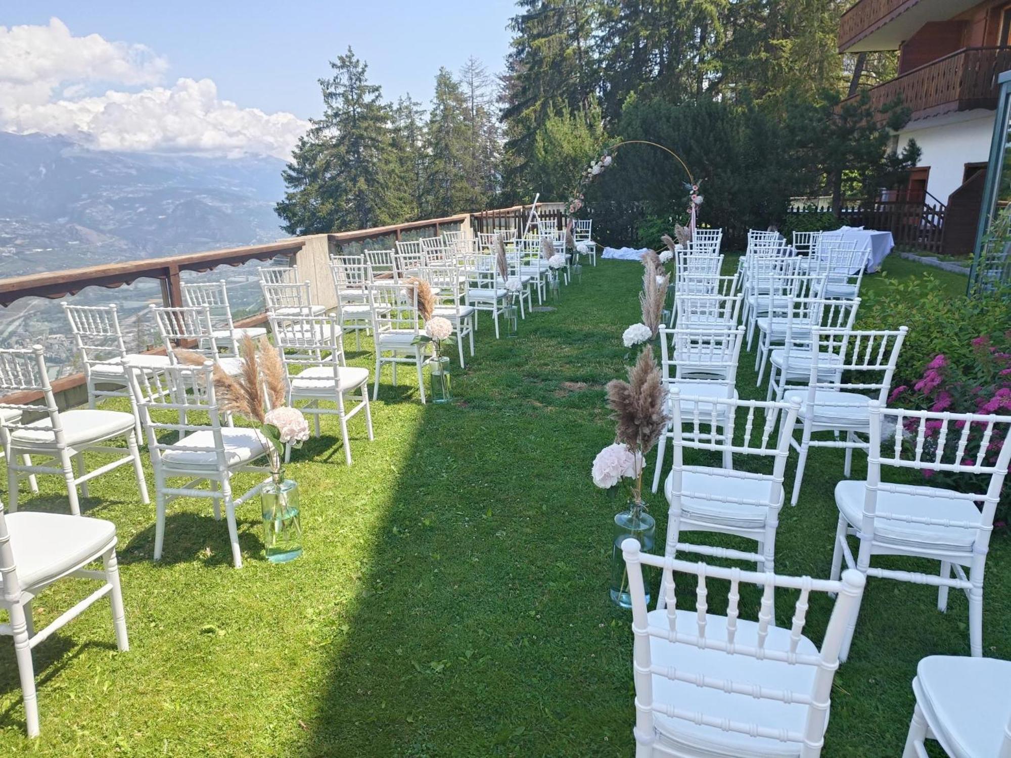 Hotel Chalet Royal Вейзоназ Екстериор снимка