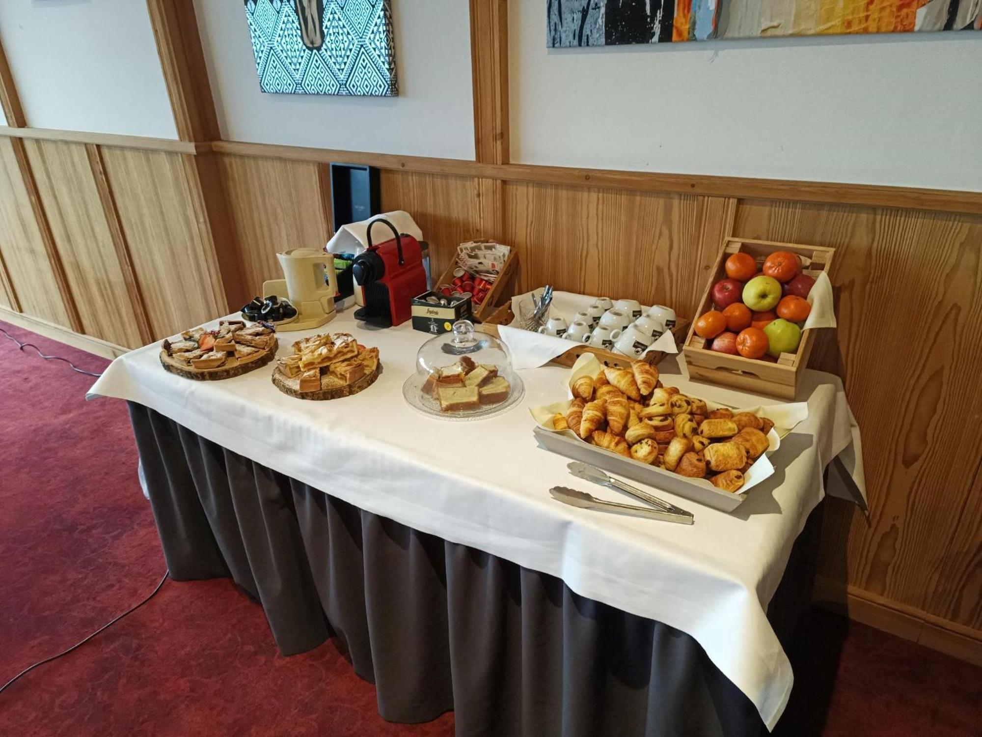 Hotel Chalet Royal Вейзоназ Екстериор снимка