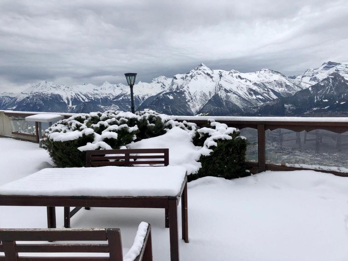 Hotel Chalet Royal Вейзоназ Екстериор снимка